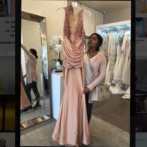 Walter Mendez “CRISTORA“  gown